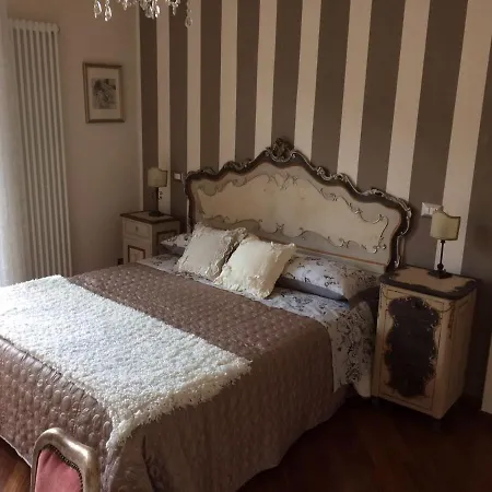 Casa Le Rose 公寓